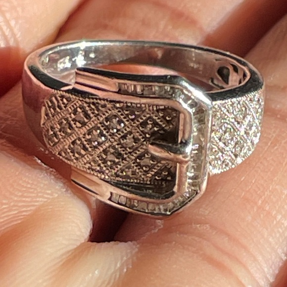 Zales Jewelry - Estate Sterling Silver Diamond & Baguettes Ring